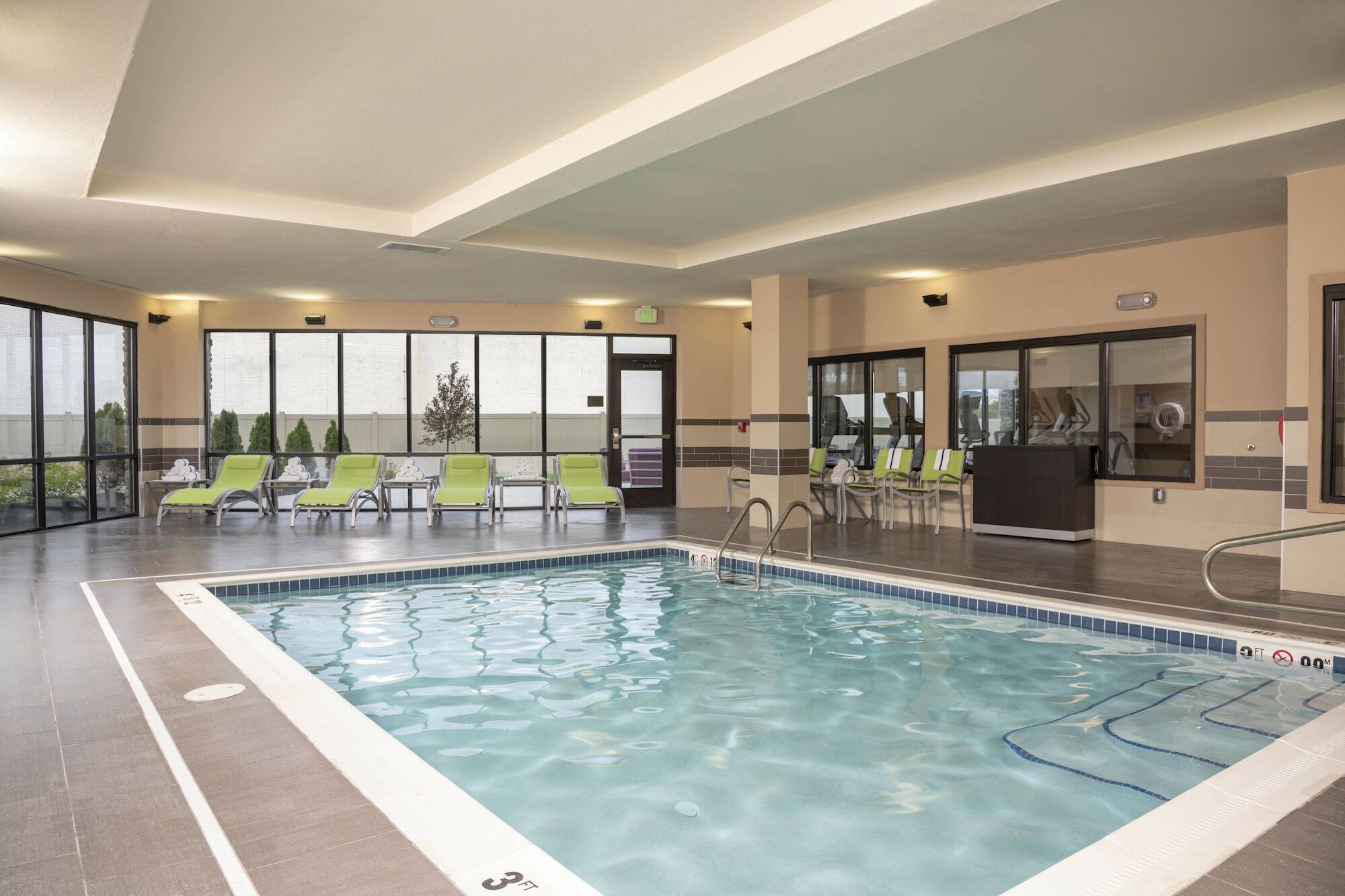 Courtyard By Marriott Cleveland Elyria Hotel Luaran gambar