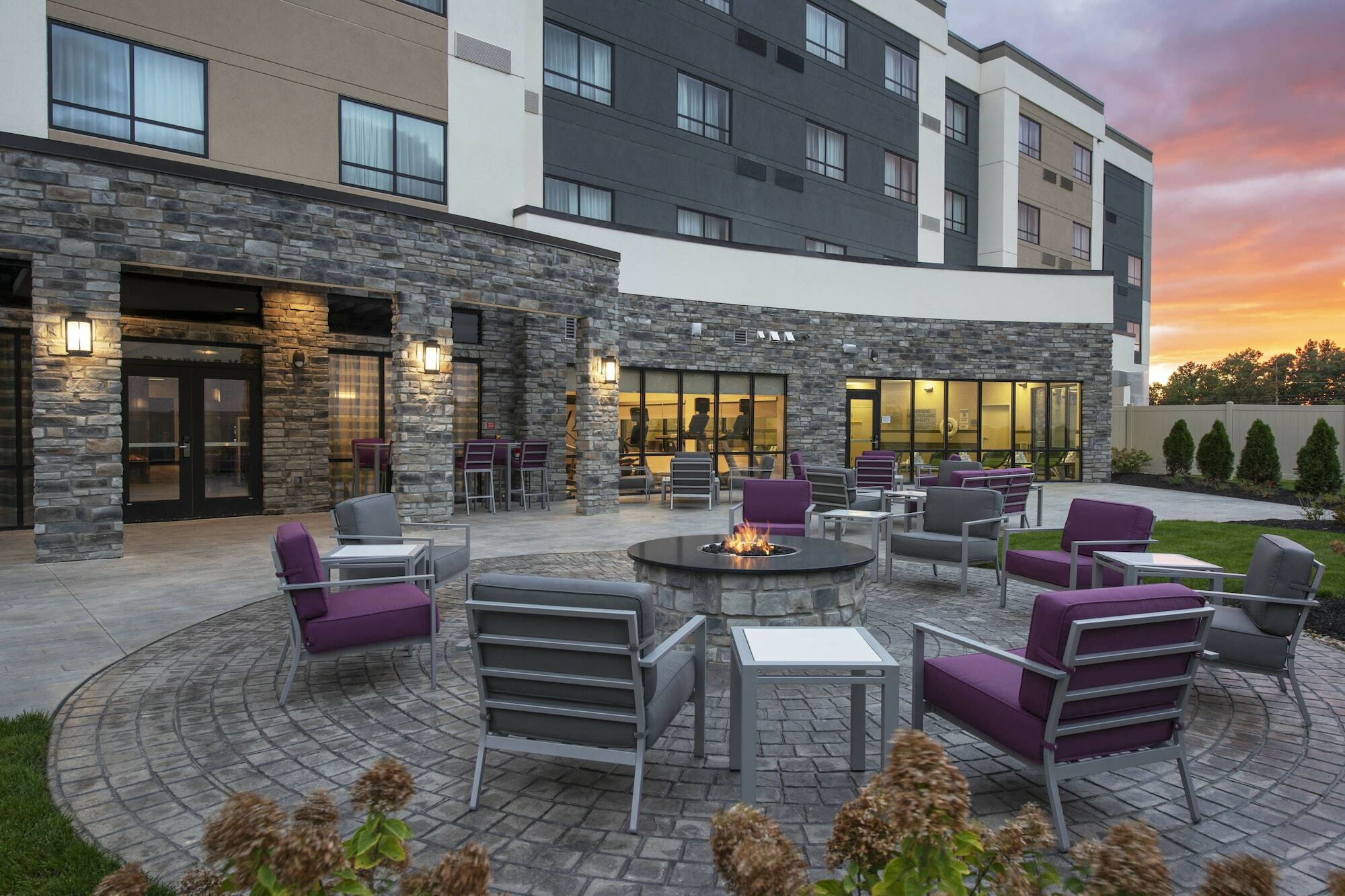 Courtyard By Marriott Cleveland Elyria Hotel Luaran gambar